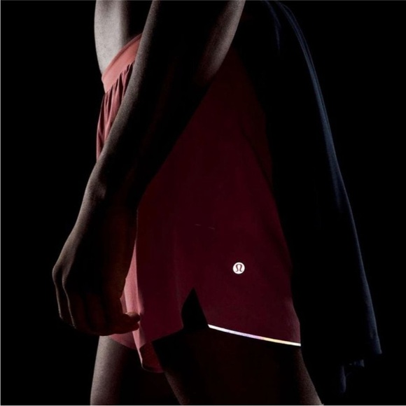 Lululemon Fast and Free Lined Short 6" Size M  (Brier Rose) preloved no flaws - Picture 9 of 11